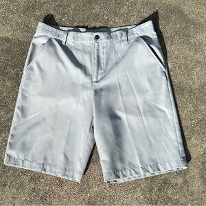 Izod Golf Shorts Taupe Men’s Size 34